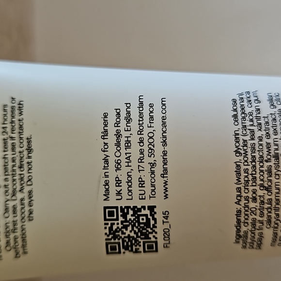 NWT Flanerie Water Lily PHA pore refining exfoliator, 45ml/1.52 fl oz - Picture 4 of 8